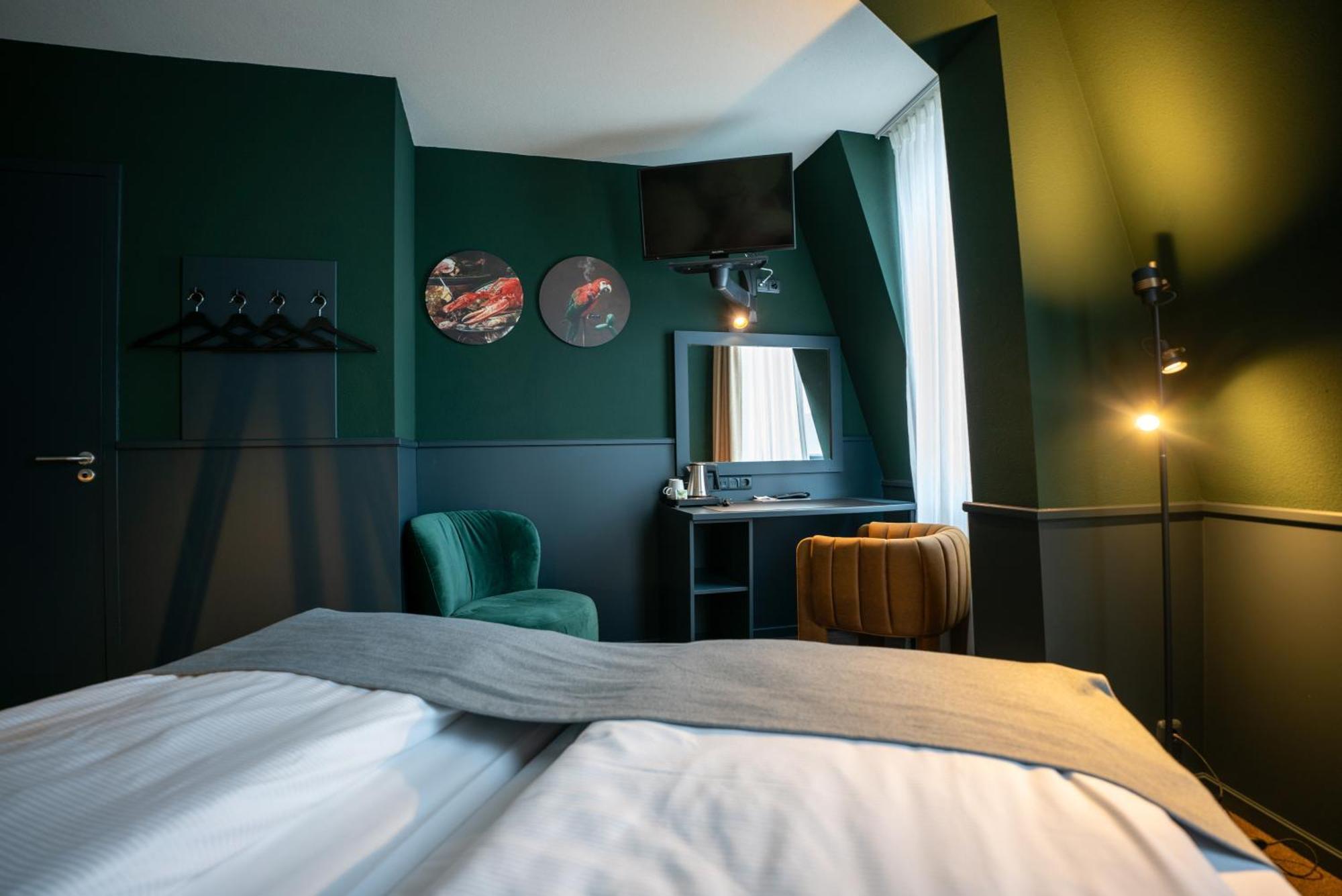 Stadshotel Χέερλεν Εξωτερικό φωτογραφία