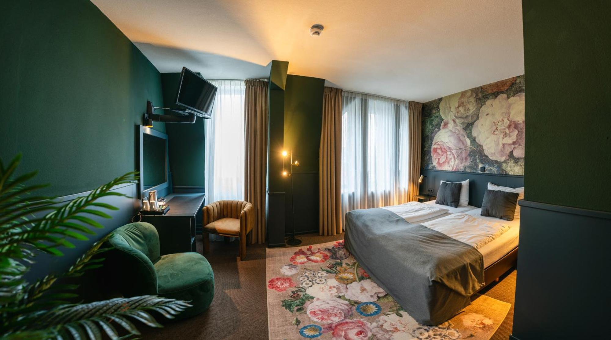 Stadshotel Χέερλεν Εξωτερικό φωτογραφία