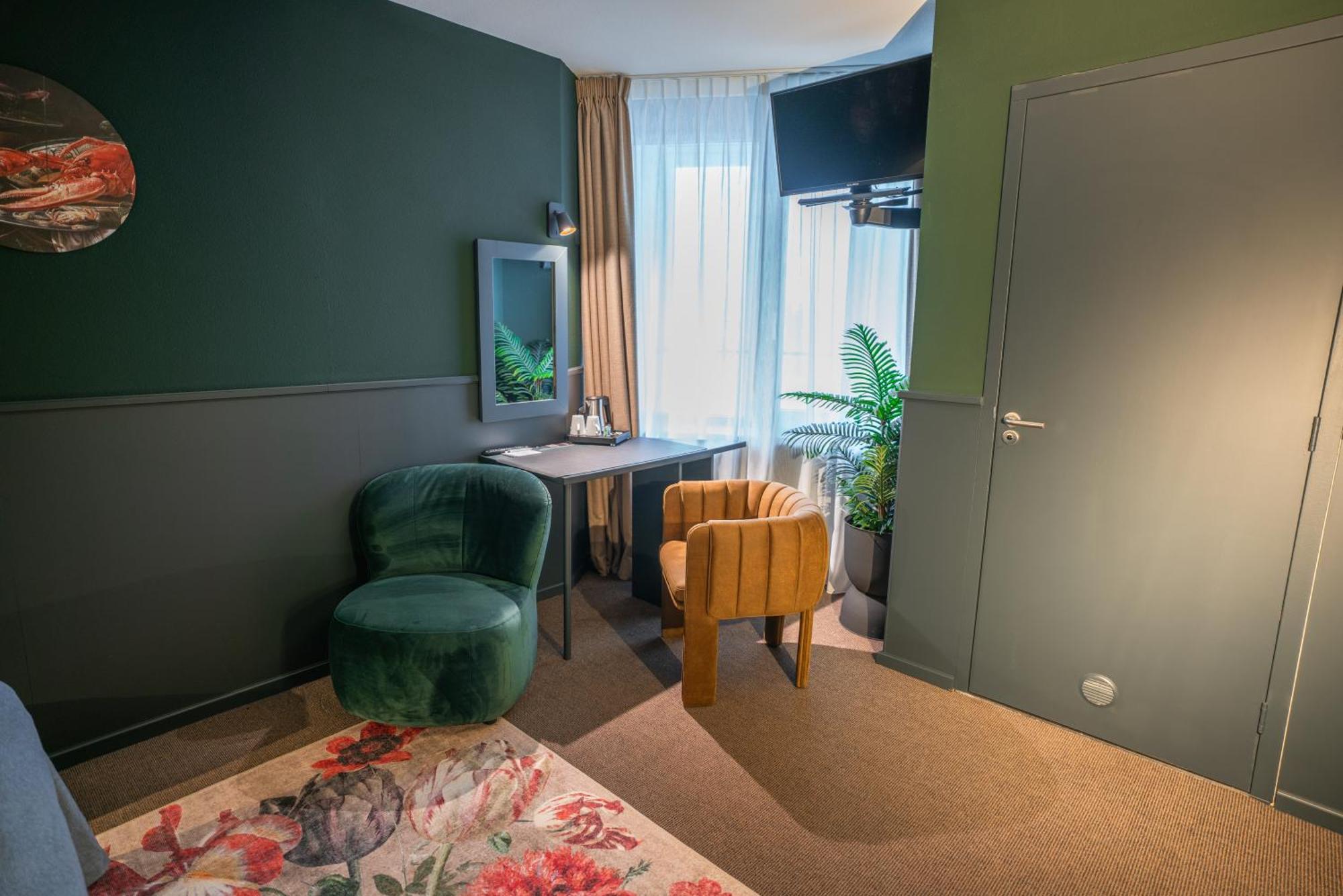Stadshotel Χέερλεν Εξωτερικό φωτογραφία