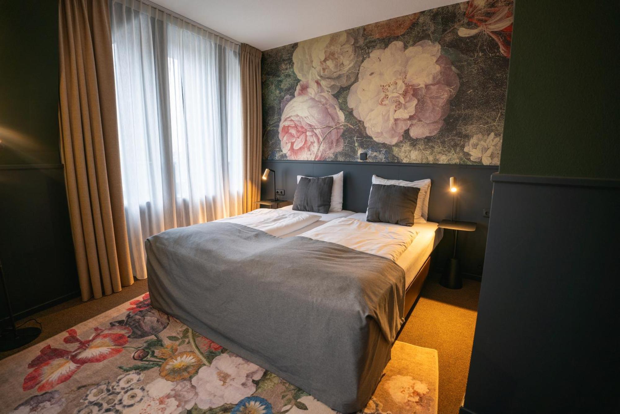 Stadshotel Χέερλεν Εξωτερικό φωτογραφία