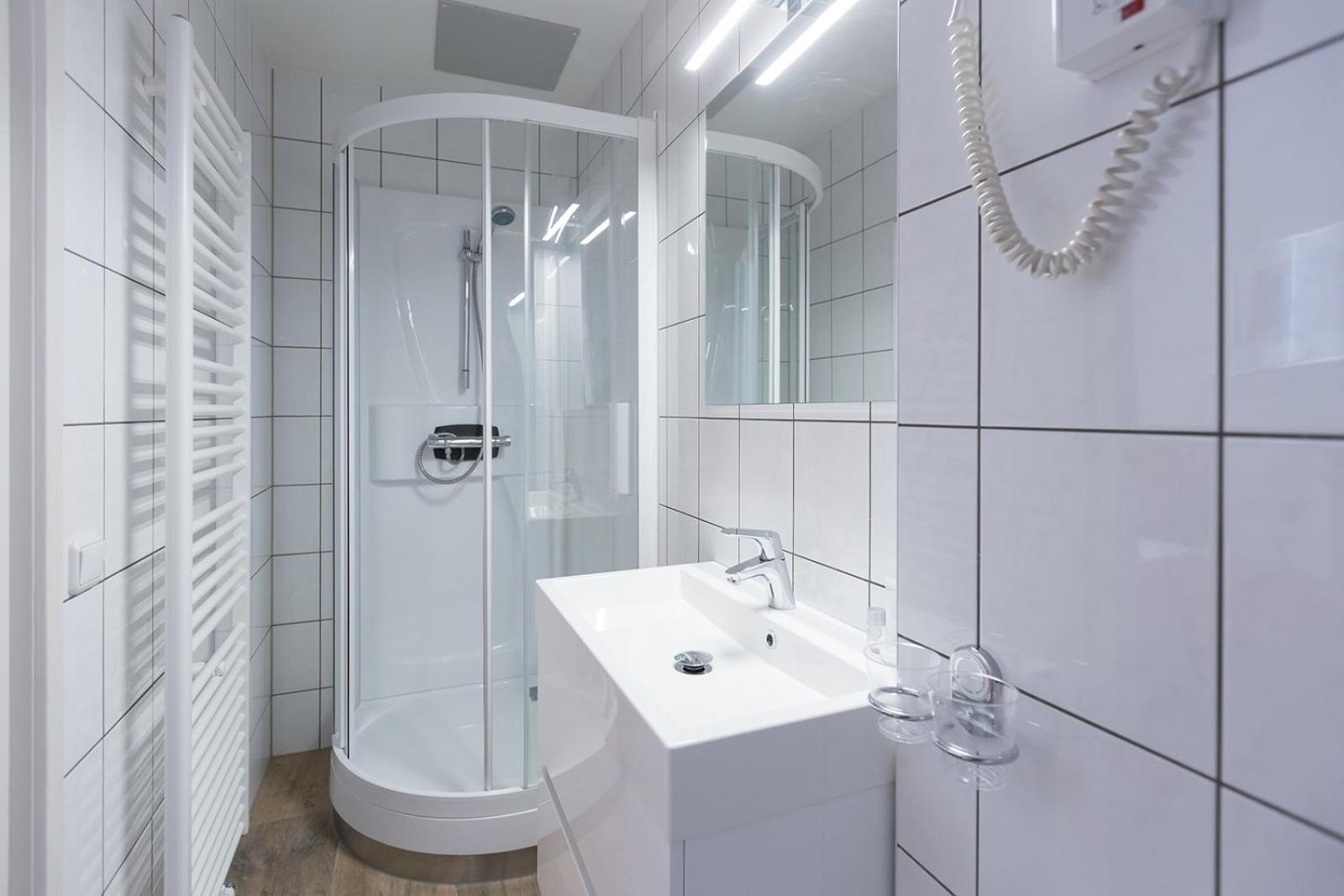 Stadshotel Χέερλεν Δωμάτιο φωτογραφία